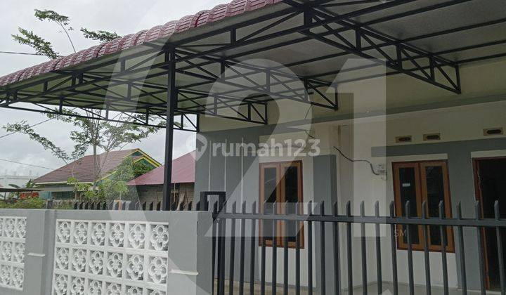 Rumah Siap Huni di Jalan Ujung Pandang 2