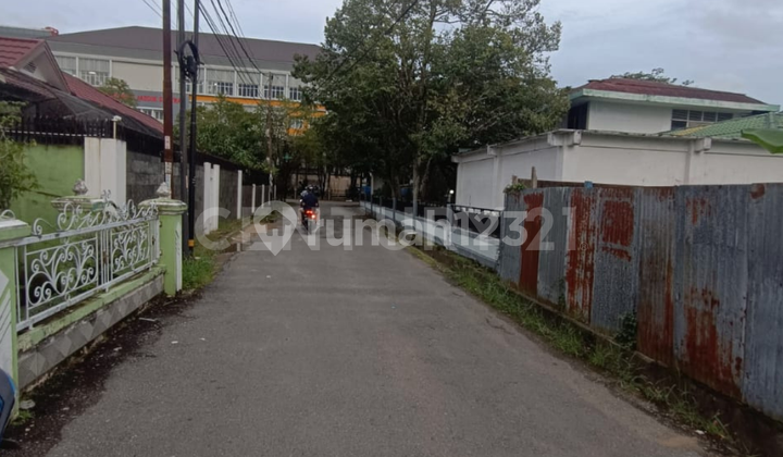 Strategic Land in the City Suitable for Cafe, Restaurant Business