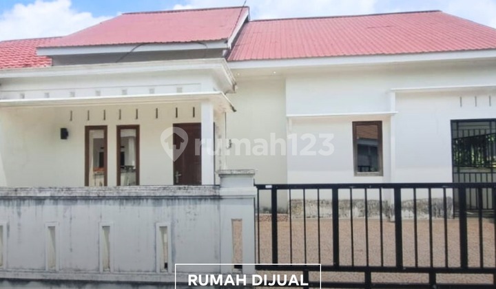 Rumah Siap Huni Jl. Parit Bugis 10 Menit Ke Bandara Supadio Rumah Siap Huni Jl. Parit Bugis 10 Menit Ke Bandara Supadio