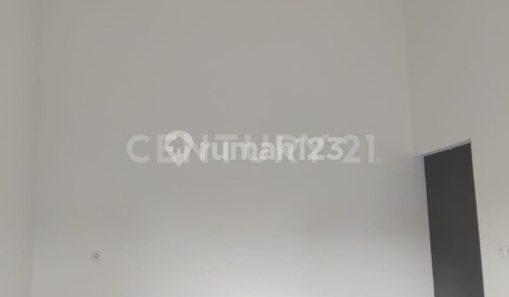 New House Ready to Occupy Near Market and Culinary Spots Siantan Ptk 2