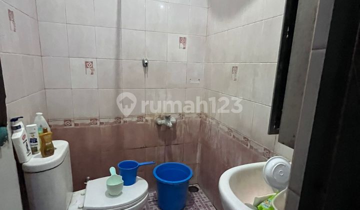 Nice Flood-Free House in Bintara Near JORR Toll Road