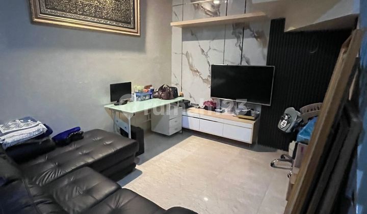 Nice Flood-Free House in Bintara Near JORR Toll Road