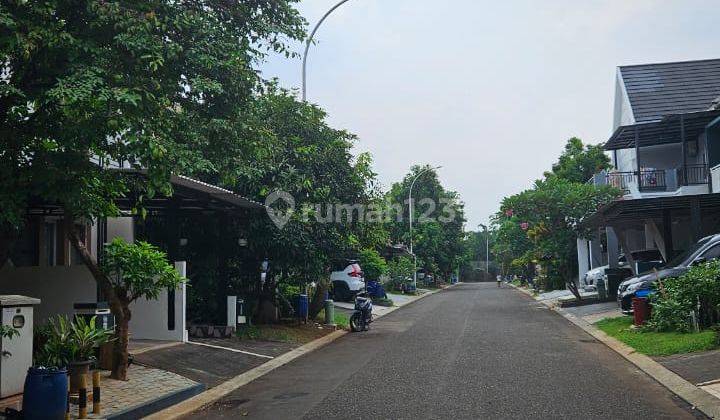 Rumah Bagus Semi Furnished SHM di Kota Wisata, Jakarta Timur 1