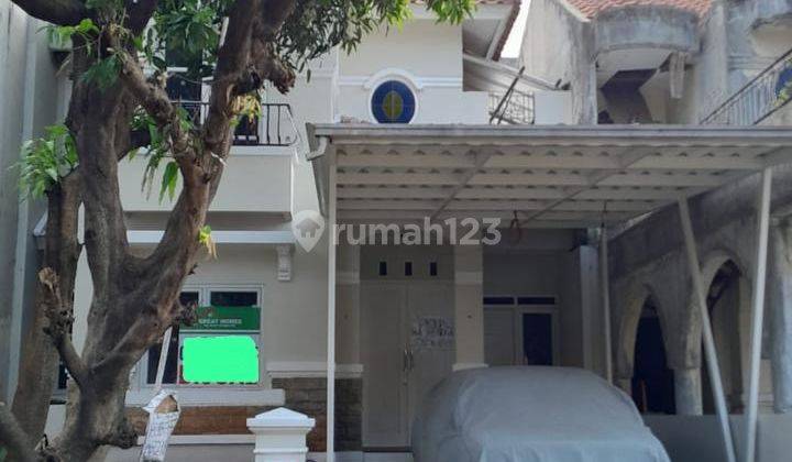 Rumah 2 Lantai Bagus Semi Furnished SHM di Kota Wisata, Jakarta Timur 1