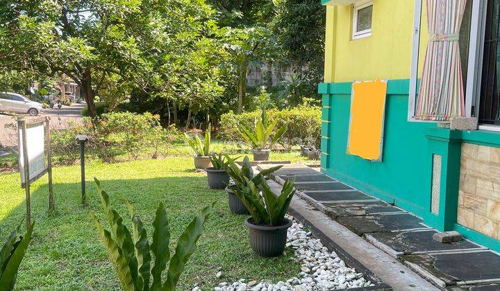 Rumah Hoek Bagus Semi Furnished SHM di Kota Wisata, Jakarta Timur 2