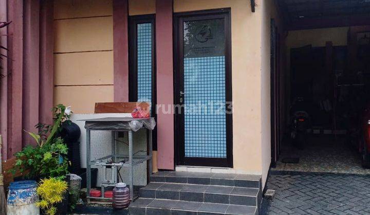 Rumah Cantik Semi Furnished di Legenda Wisata, Jakarta Timur 2