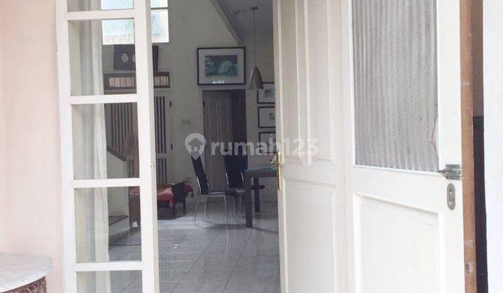 Rumah  siap huni semi furnished di Citra Grand, Jakarta Timur 2