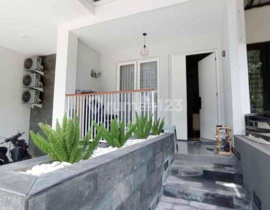 Rumah 2 Lantai Semi Furnished siap pakai di Cibubur, Jakarta Timur 2