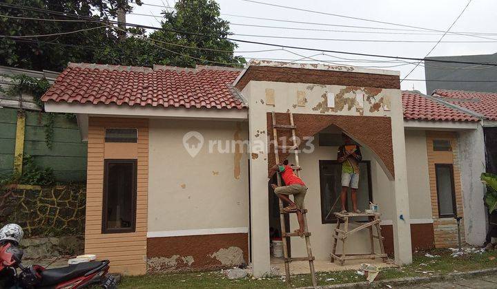 Rumah Strategis Free Renov dekat Tol dan Sekolah di Depok Siap KPR J23515 1