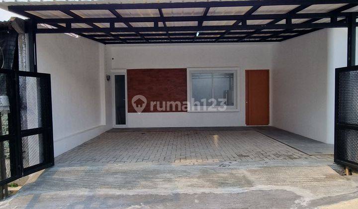 Rumah 2 Carport Akses Dekat Gerbang Tol Sentul 2 LT 105 Siap Huni J-32308 1