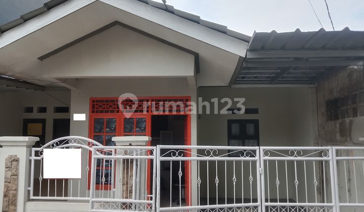 Rumah Minimalis SHM 10 Menit ke Terminal Laladon Dibantu KPR J-25513 Rumah Minimalis SHM 10 Menit ke Terminal Laladon Dibantu KPR J-25513