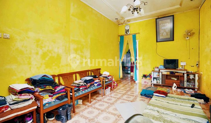 Rumah Hadap Utara 2 Lt SHM 9 Menit ke Stasiun Parung Panjang J-22149 2