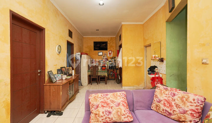 Rumah 15 Menit ke Summarecon Mall Bekasi Hadap Timur Dibantu KPR J-36850 2