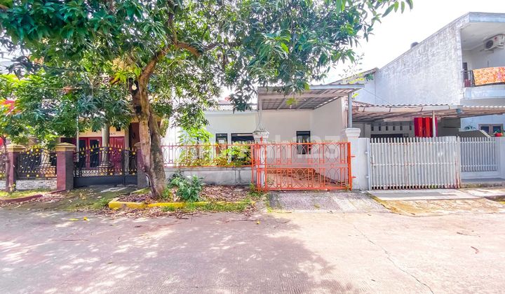 Rumah Seken Terawat di Depok 7 Menit ke Rs Anak Negeri Hadap Utara J35437 Rumah Seken Terawat di Depok 7 Menit ke Rs Anak Negeri Hadap Utara J35437