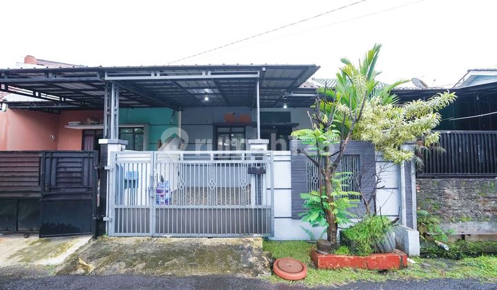 SHM Ready-to-Live House 15 Minutes to Depok Lama Station with KPR Assistance J33446