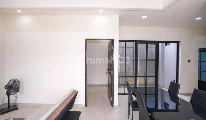 Rumah Siap Huni 9 Menit ke RSU Brawijaya Sawangan 2 Lt Hadap Utara J34516