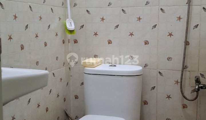 2-Storey House 10 Minutes to Permata Depok Hospital Ready to Occupy Eligible for Mortgage J38423 2-Storey House 10 Minutes to Permata Depok Hospital Ready to Occupy Eligible for Mortgage J38423