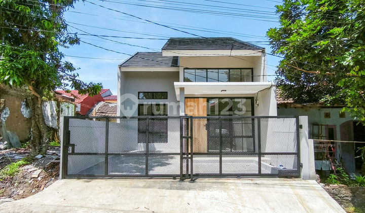 Flood-Free House 15 Minutes to Bojong Gede Terminal, Assisted by KPR J39127 Flood-Free House 15 Minutes to Bojong Gede Terminal, Assisted by KPR J39127