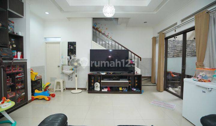Rumah 3 Carport 15 Menit ke Gerbang Tol Serpong 2 Siap Huni Hadap Utara J21691