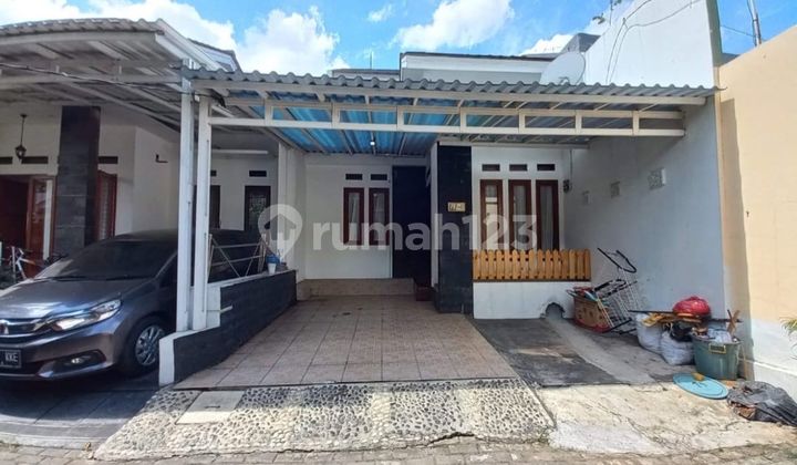 Rumah Siap Huni 10 Menit ke Pintu Tol Pondok Gede Barat 2 Dibantu KPR J38994