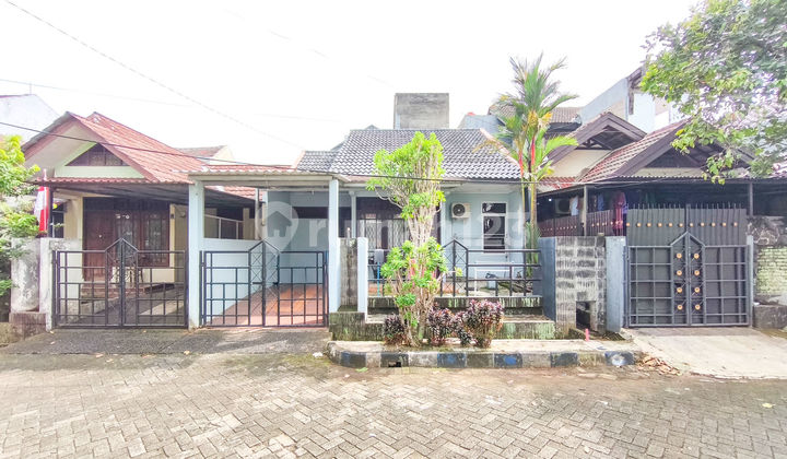 Rumah LT 128 Hadap Selatan 10 menit ke Stasiun Sudimara Siap KPR J-36719