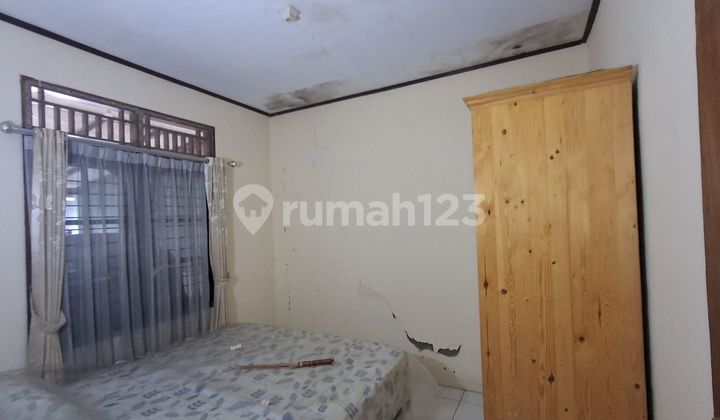 East-Facing House 18 Minutes to Cibinong City Mall, Assisted by Mortgage J-37521