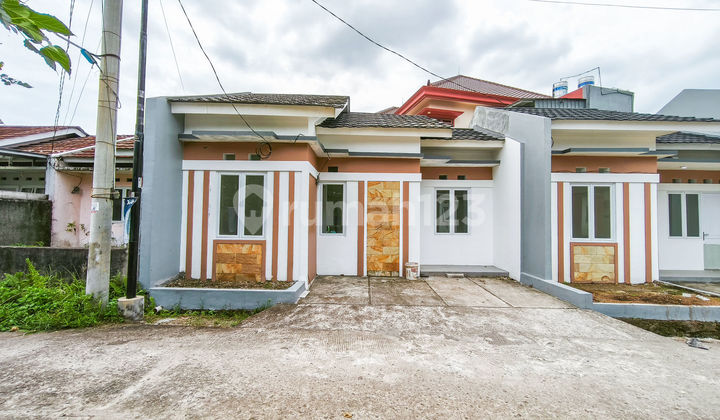 Strategic House in Bogor 10 Minutes to Station 1 Floor Ready to Occupancy J38661