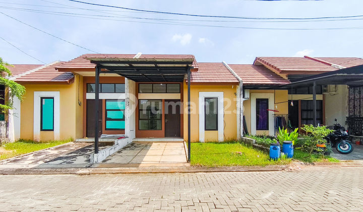 Light Installment House 15 Minutes to Unpam Viktor Assisted by KPR J-31037