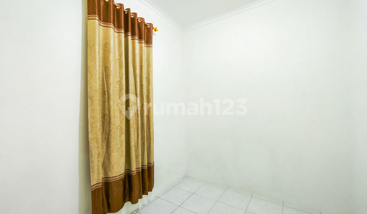 Rumah 6 menit ke Mall Ciputra Cibubur SHM Siap Huni Dibantu KPR J-36177