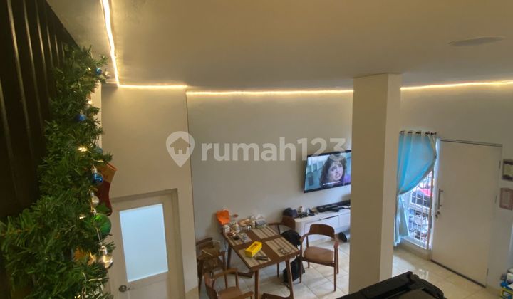 Rumah 2 Lt SHM 15 Menit ke Mall Pamulang Square Siap Huni J-39448 2