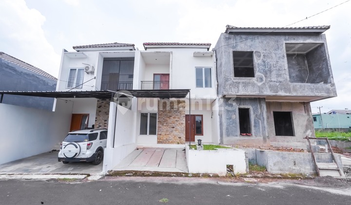 4-Minute House to The Park Sawangan Ready to Occupied with KPR Assistance J-25062