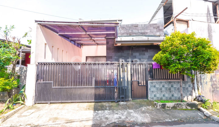 Rumah LT 100 Strategis 15 Menit ke Stasiun Jurang Mangu Bisa KPR J31042