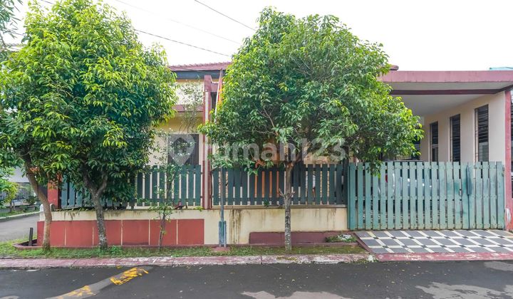 Rumah LT 178 SHM Dibantu KPR 10 Menit ke Stasiun Depok J-37688 Rumah LT 178 SHM Dibantu KPR 10 Menit ke Stasiun Depok J-37688