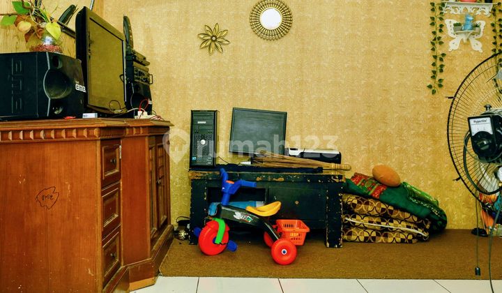 Ready-to-Occupy House 10 Minutes to Citra Arafiq Hospital Sawangan with J19700 Mortgage Assistance 2