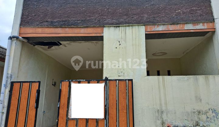 Rumah SHM 6 Menit ke Stasiun Cilebut Siap Huni DIbantu KPR  J31857 1
