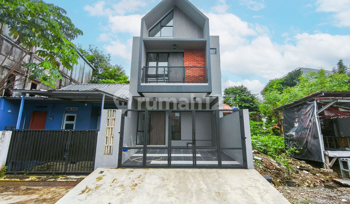 Rumah 2 LT Strategis 15 Menit ke Stasiun Cilebut Dibantu KPR J32994