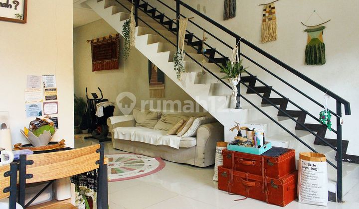 Rumah Strategis 12 Menit ke Stasiun Sudirman Siap Huni Dibantu KPR J19218 2