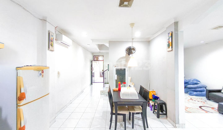 Rumah 3 Lt SHM 15 Menit ke Stasiun Rawa Buaya Dibantu KPR J-31707 2