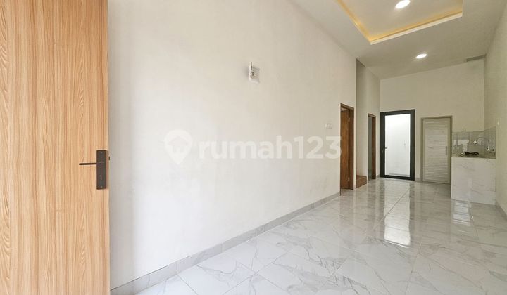 Rumah Minimalis 7 Menit ke Terminal Pondok Ungu 2 Lantai DP Ringan J36028 2