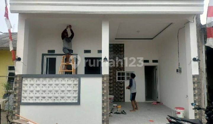 Rumah Hadap Selatan 15 Menit ke Metropolitan Mall Cileungsi Dibantu KPR J-27168 Rumah Hadap Selatan 15 Menit ke Metropolitan Mall Cileungsi Dibantu KPR J-27168