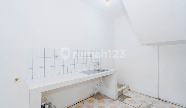 Rumah Strategis SHM 15 Menit ke Stasiun Cilebut LB 98 Bebas Banjir J-13671 2