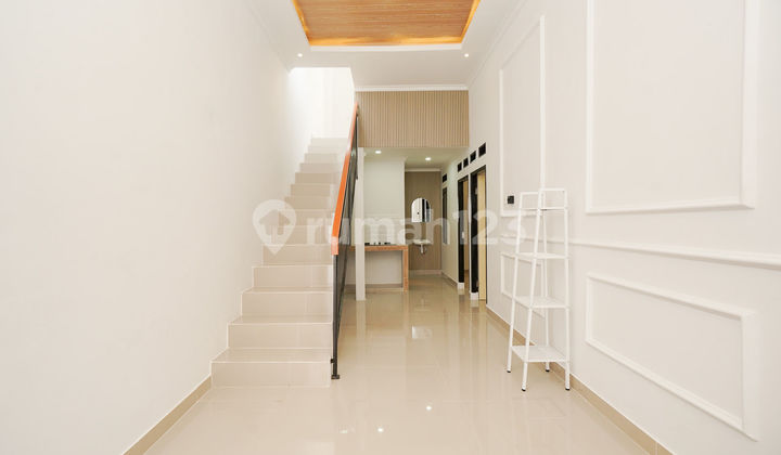 Rumah Siap Huni Dekat Living World Grand Wisata Bekasi Dibantu KPR J-38352 2