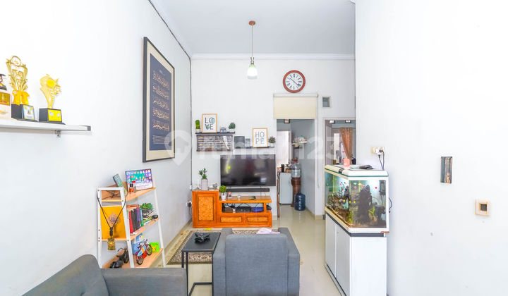 East-Facing House with SHM 15 Minutes to Depok ITC Assisted with Mortgage J-30264 2