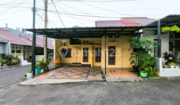 Rumah LT 117 Hook 15 Menit ke Transmart Graha Raya Dibantu KPR J24115