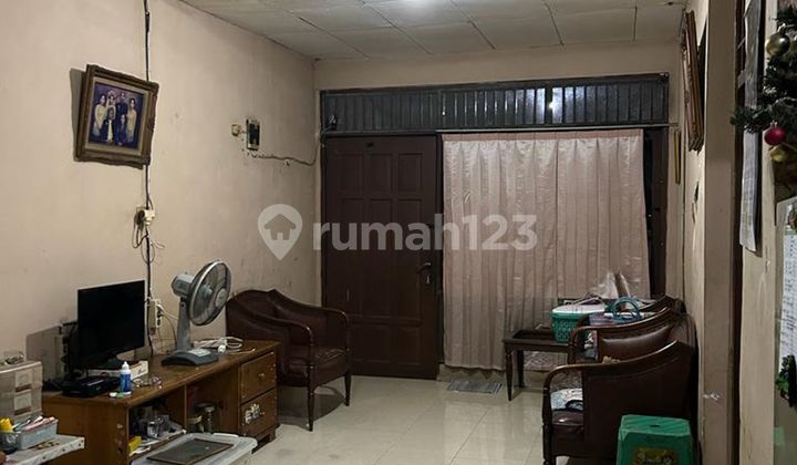 Strategic House 7 Minutes to East Bekasi Toll Gate 1 Flood-Free J39663 2