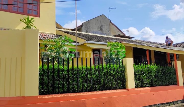 Rumah LT 203 Strategis 7 Menit ke Rsia Bunda Ciputat Hadap Selatan J40260 Rumah LT 203 Strategis 7 Menit ke Rsia Bunda Ciputat Hadap Selatan J40260