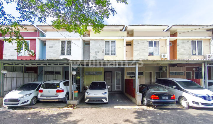 Ready-to-Occupy House 5 Minutes to Hermina Serpong Hospital, 2 Floors, Facing North J39564
