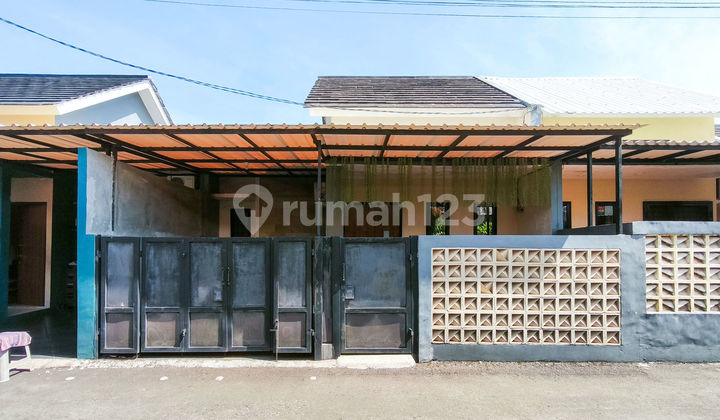 Rumah Hadap Utara 10 Menit ke RSU Hermina Serpong Dibantu KPR J-28952