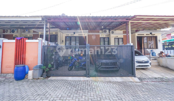 Rumah Strategis di Cilodong 6 Menit ke Stasiun 1 Lantai Bisa KPR J27695 Rumah Strategis di Cilodong 6 Menit ke Stasiun 1 Lantai Bisa KPR J27695