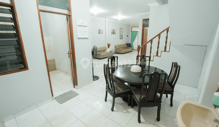 Perumahan Kembangan Baru Rumah 2 Lantai Sudah Renovasi SHM 18